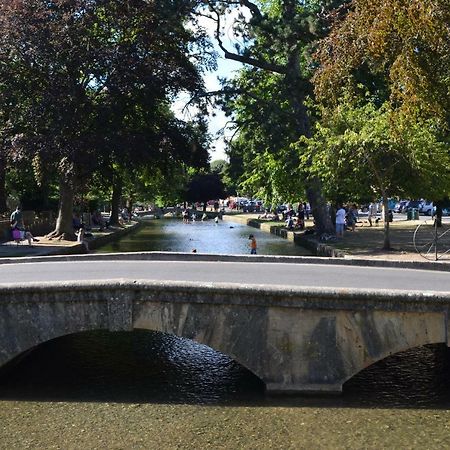 Roman Villa Bourton-on-the-Water ภายนอก รูปภาพ